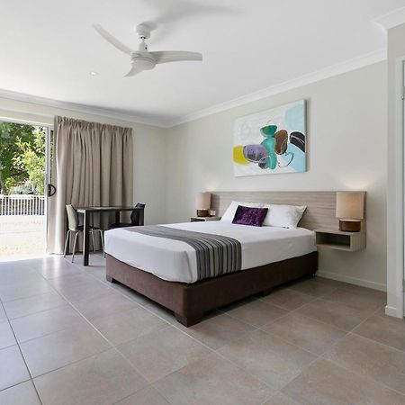 Beachside Boutique Motel Mackay Exterior foto