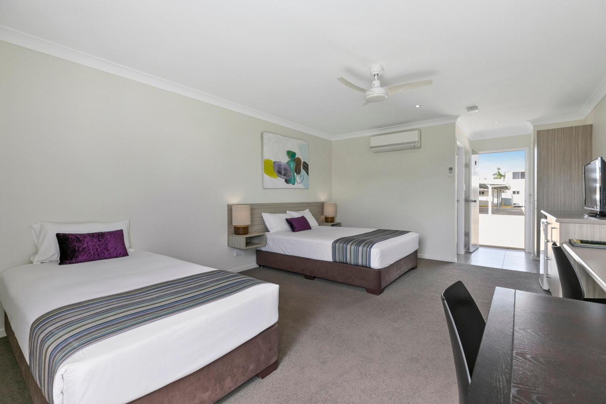 Beachside Boutique Motel Mackay Exterior foto